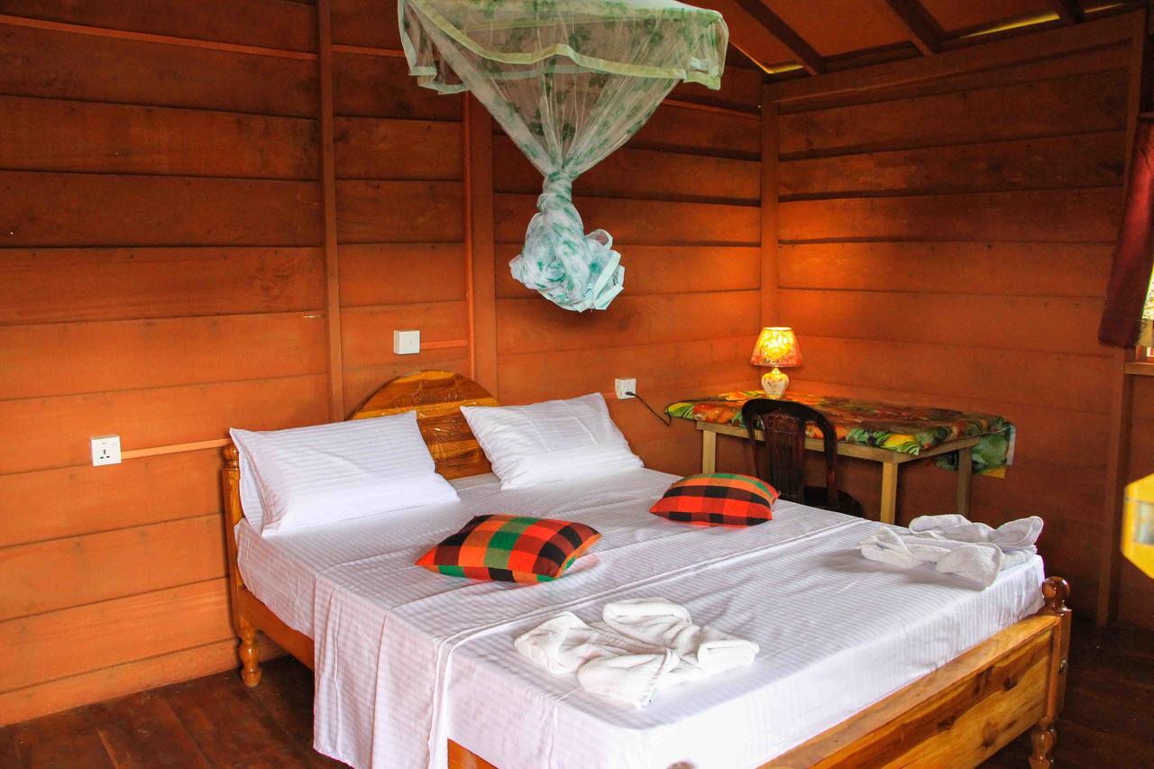 Sigiri Royal Point Tree House Hotel Szigirija Kültér fotó